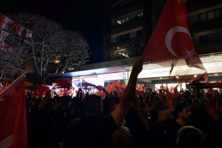CHP, Bursa'da kutlamalara başladı