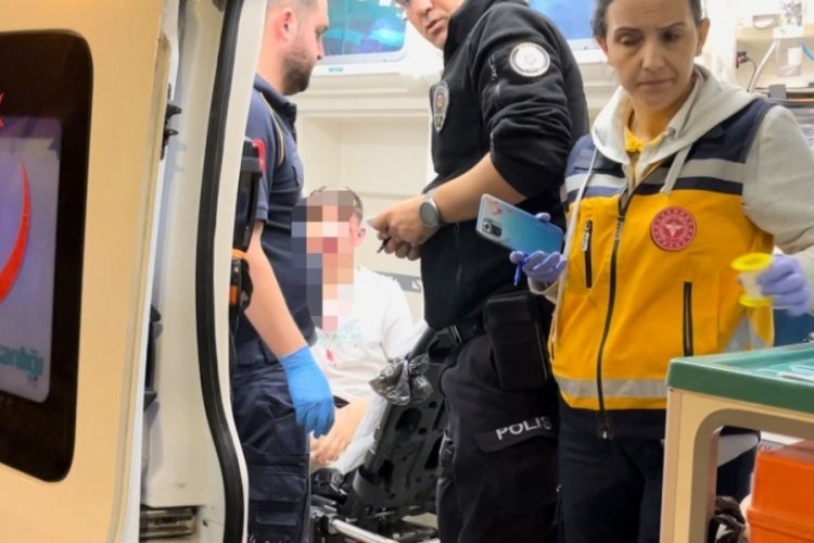 Bursa'da arkadaşları tarafından &ouml;nce darp edildi sonra bı&ccedil;aklandı!