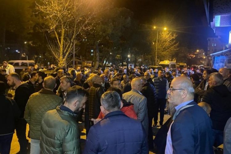 Giresun'da se&ccedil;imi kazanan İYİ Partili belediye başkanının evine silahlı taciz!