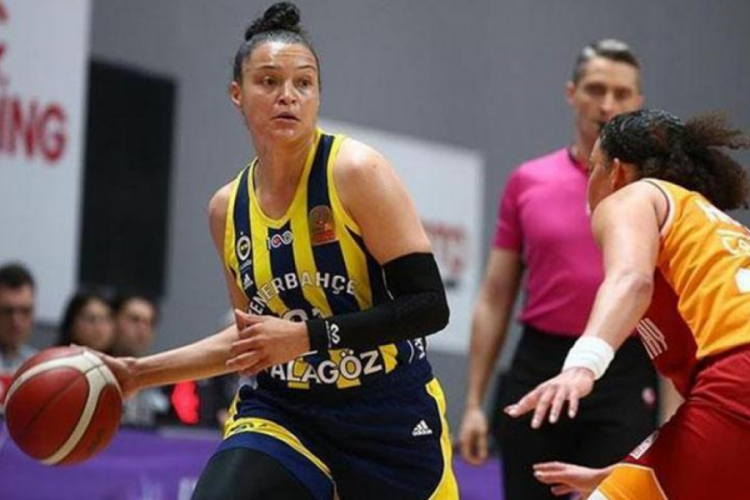 Kadınlar Basketbol S&uuml;per Ligi'nde Fenerbah&ccedil;e finale y&uuml;kseldi