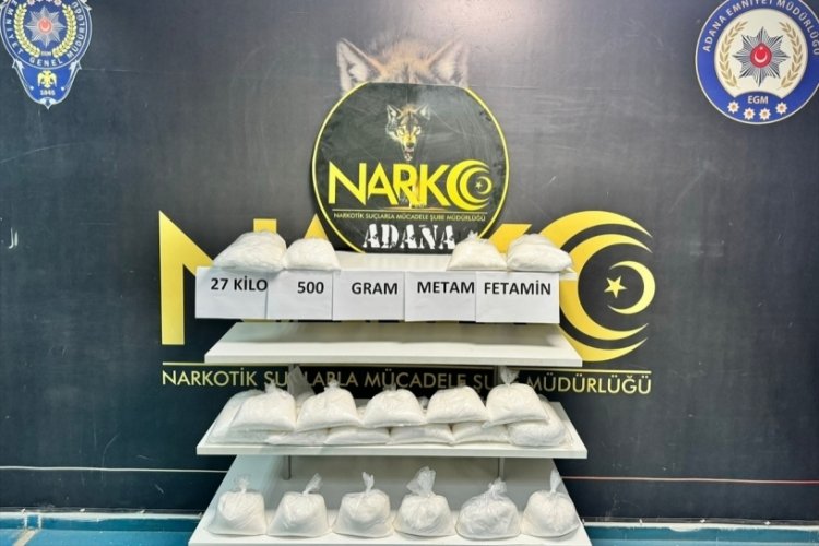 Adana'da hafif ticari ara&ccedil;ta uyuşturucu ele ge&ccedil;irildi! S&uuml;r&uuml;c&uuml; tutuklandı