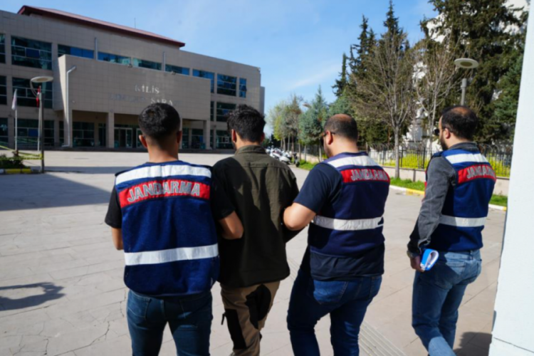 Kilis'te ter&ouml;r operasyonu:1 g&ouml;zaltı