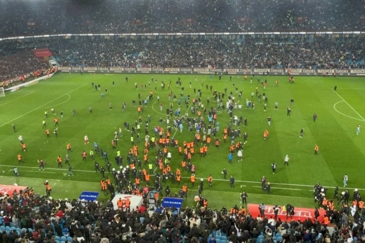 Trabzonspor'a 6 ma&ccedil; seyircisiz oynama cezası!