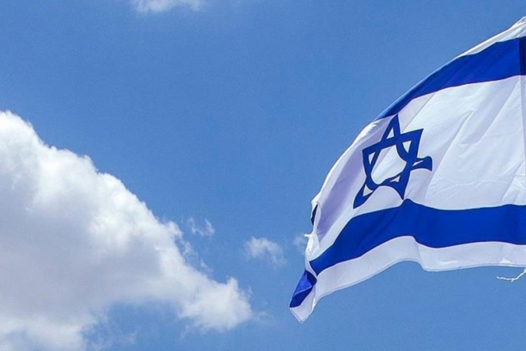 Hamas'ın esir aldığı İsrailli esirlerin yakınları, meclisi bastı