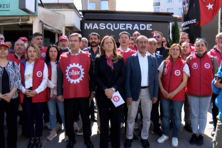 29 kişinin &ouml;ld&uuml;ğ&uuml; gece kul&uuml;b&uuml;n&uuml;n &ouml;n&uuml;nde protesto a&ccedil;ıklaması