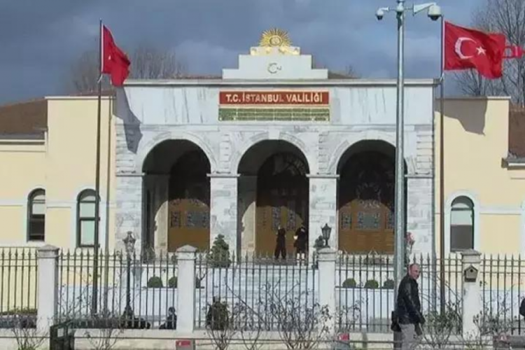 İstanbul Valiliği: 132 şahıs g&ouml;zaltına alındı
