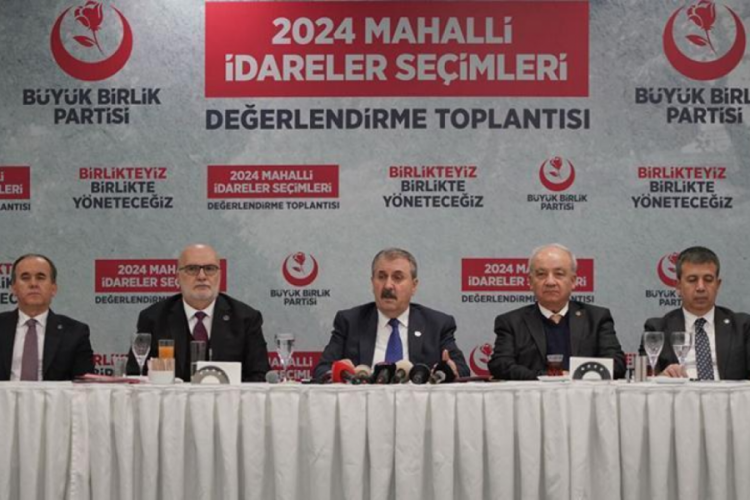 Mustafa Destici'den YSK'nın Van kararına ilişkin a&ccedil;ıklama