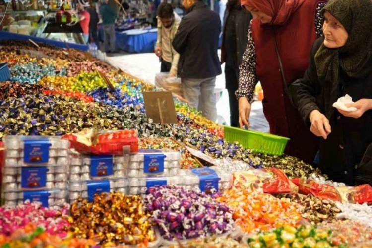 Ramazan Bayram'na &ouml;zel şekerler tezgahlara &ccedil;ıktı