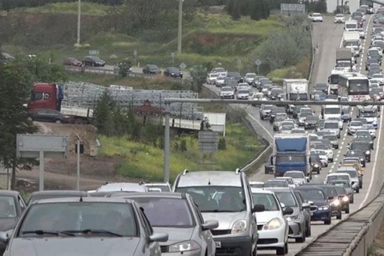 Ramazan Bayramı tatili başlıyor! 20 milyon kişinin yollarda olması bekleniyor