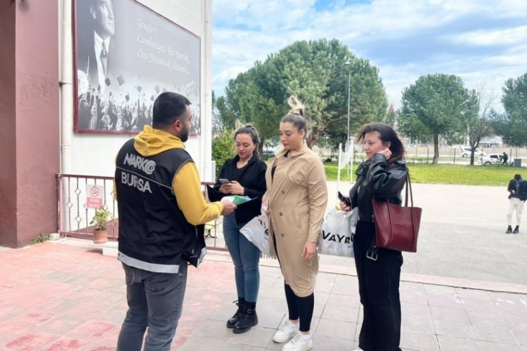 Bursa'da&nbsp;"Narko Nokta" ve&nbsp;"En İyi Narkotik Polisi Anne" eğitimi verildi