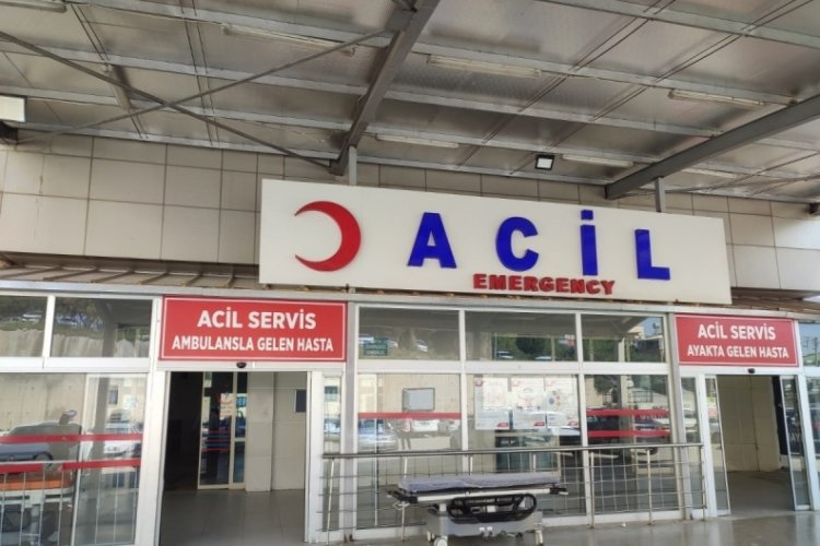 Adana'da cezaevindeki yakınlarını ziyarete giden 2 kardeşe silahlı saldırı