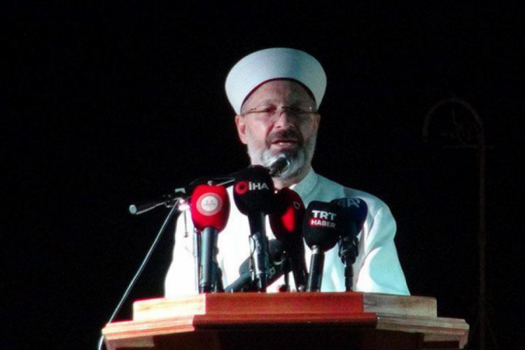 Diyanet İşleri Başkanı Erbaş: Birbirimize karşı g&uuml;ven duymalıyız