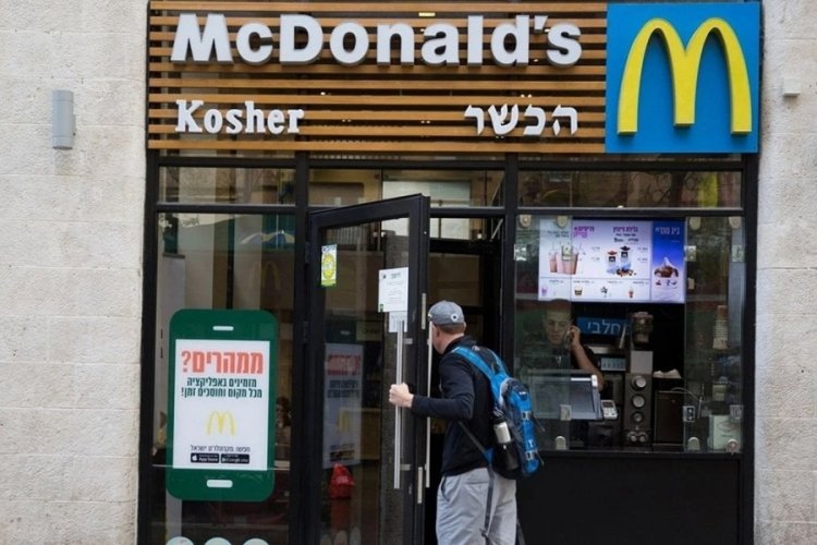 McDonald's İsrail'deki restoranlarını geri satın alacak!