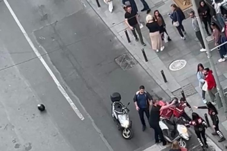 İstanbul Nişantaşı'nda trafikte tekme tokat kavga