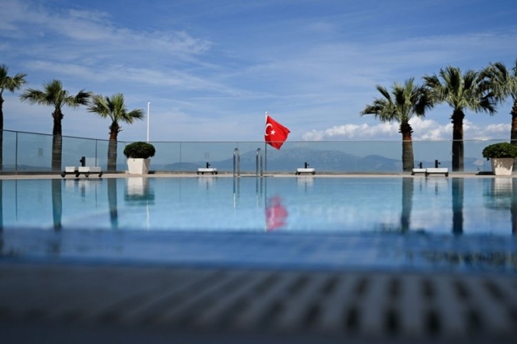 &Ccedil;eşme ve Kuşadası'ndaki oteller bayramı dolu ge&ccedil;irecek