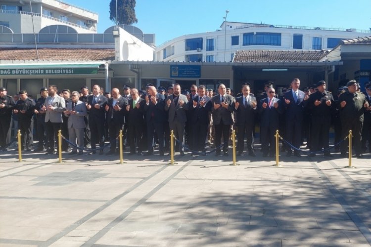 Tekirdağ'da şehitlikte anma programı d&uuml;zenlendi