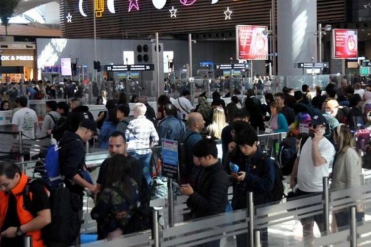 İstanbul Havalimanı'nda tatil yoğunluğu