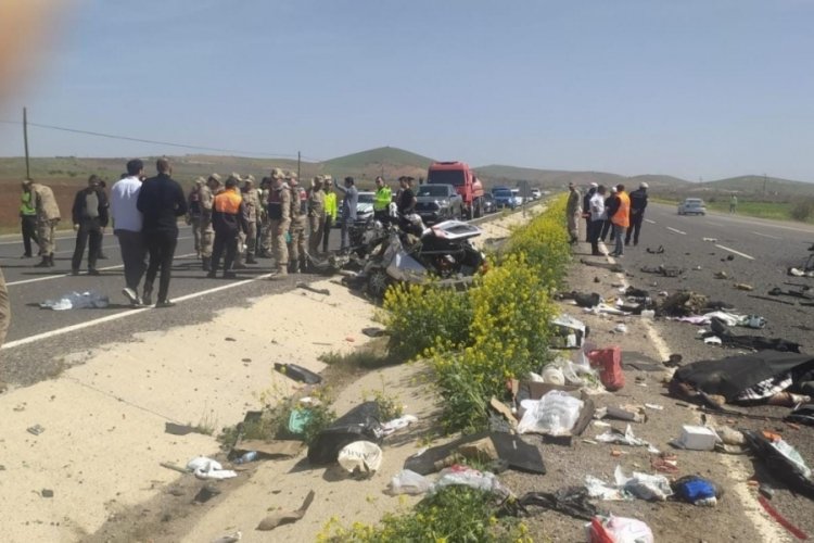 Şanlıurfa'da trafik kazası: &Ccedil;ok sayıda &ouml;l&uuml; ve yaralılar var