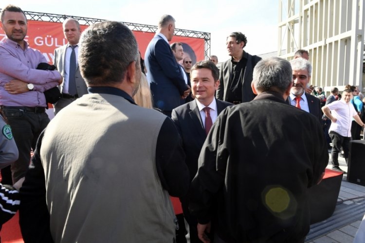 Osmangazi Belediye Başkanı Aydın personel ile bayramlaştı