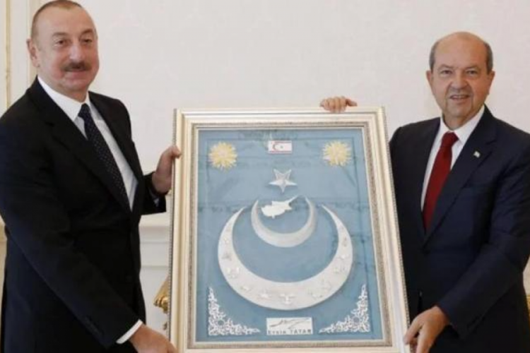KKTC Cumhurbaşkanı Tatar'dan Aliyev'e teşekk&uuml;r
