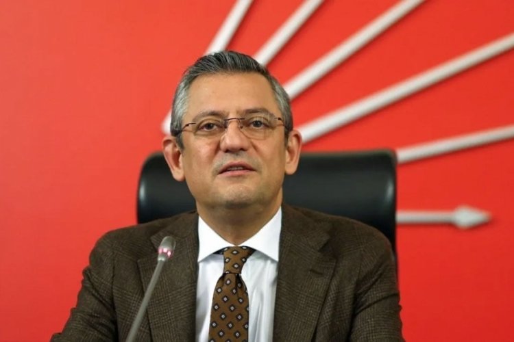 &Ouml;zg&uuml;r &Ouml;zel, ses tellerinden operasyon ge&ccedil;irdi