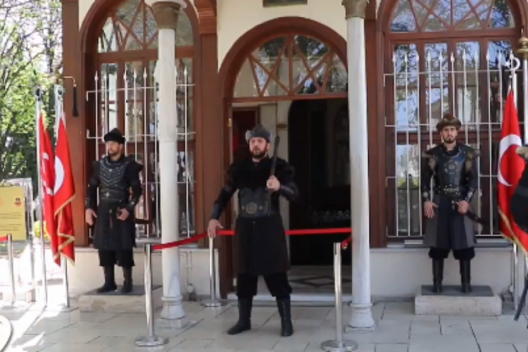 Jandarma Komutanlığı'ndan Bursa'nın Fethini kutlama mesajı