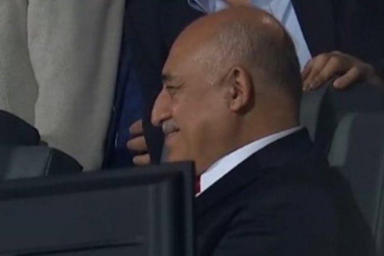 Ma&ccedil;ın yarıda kalmasından sonra Mehmet B&uuml;y&uuml;kekşi'nin g&ouml;r&uuml;nt&uuml;s&uuml; g&uuml;ndem oldu