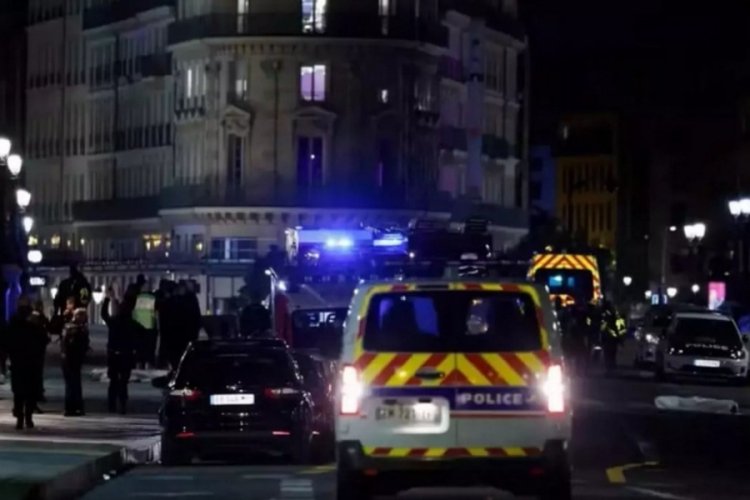 Paris'te bir apartmanda patlama yaşandı: 3 &ouml;l&uuml;