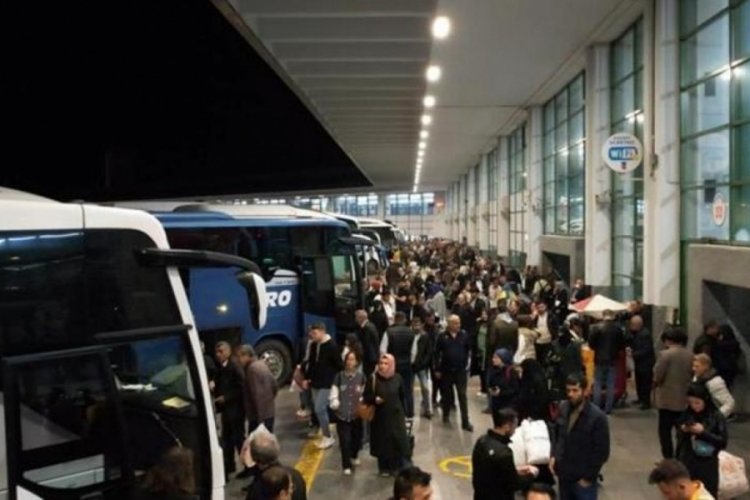 Ankara'daki otogarlarda bayram yoğunluğu devam ediyor