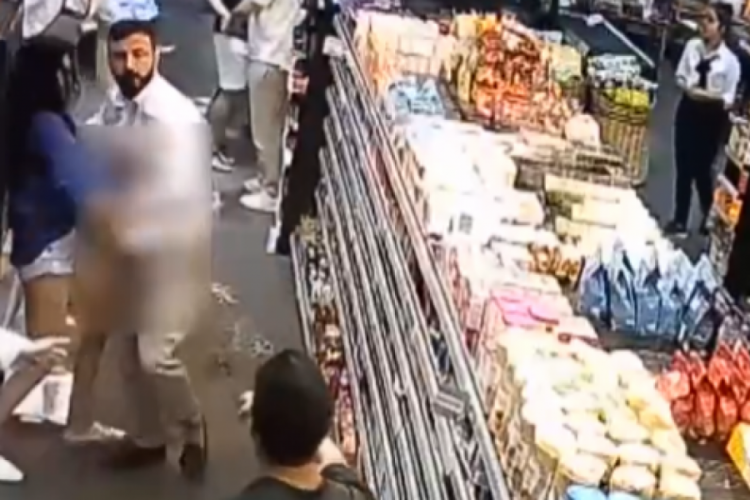 Marketteki 'omuz atma' vahşetinde &uuml;&ccedil; kardeşe m&uuml;ebbet hapis talebi
