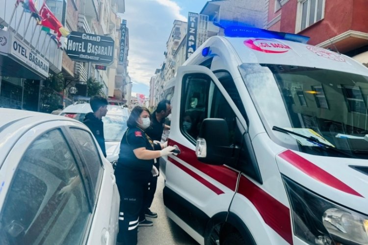 Bilecik'te kavga eden husumetli şahıslar yaralandı