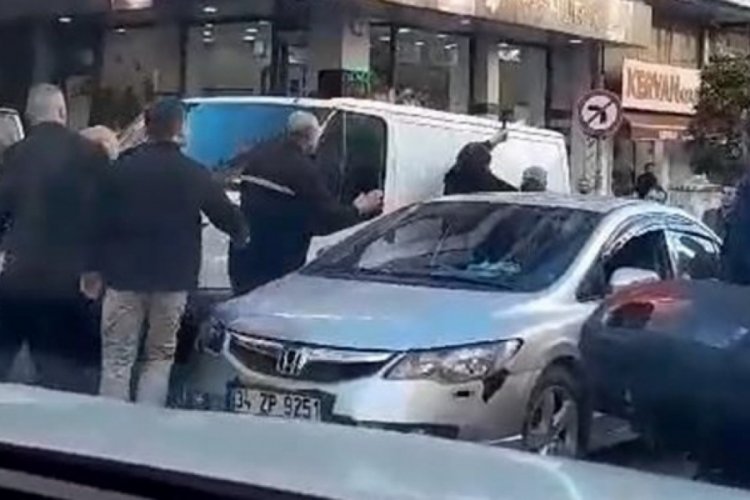 İstanbul'da trafikte baltalı saldırı