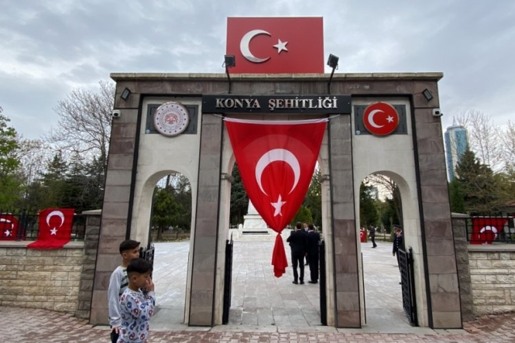 Konya'da Şehitlik ve mezarlıklarda bayram ziyaretleri