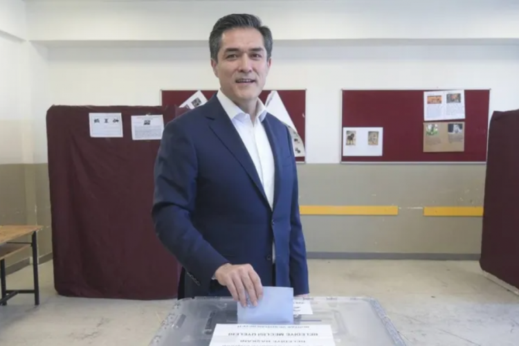 Buğra Kavuncu İYİ Parti Genel Başkanlığı'na aday mı oluyor?