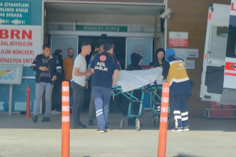 Bursa'da üzerinden traktör geçen çoçuk ağır yaralandı