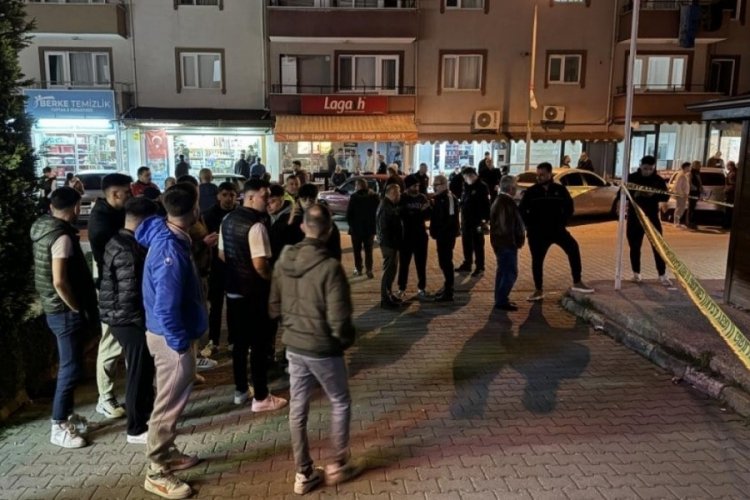 Sakarya'da aile i&ccedil;inde &ccedil;ıkan kavgada kan aktı: 3 &ouml;l&uuml;