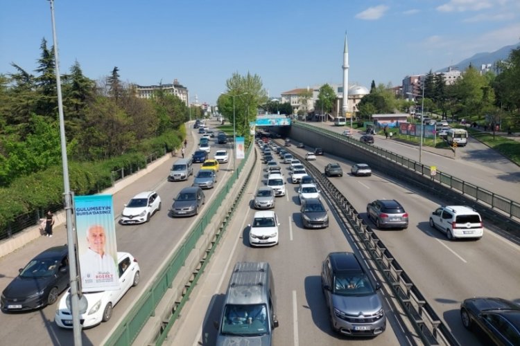 Bursa'nın trafik yoğunluğu devam ediyor!