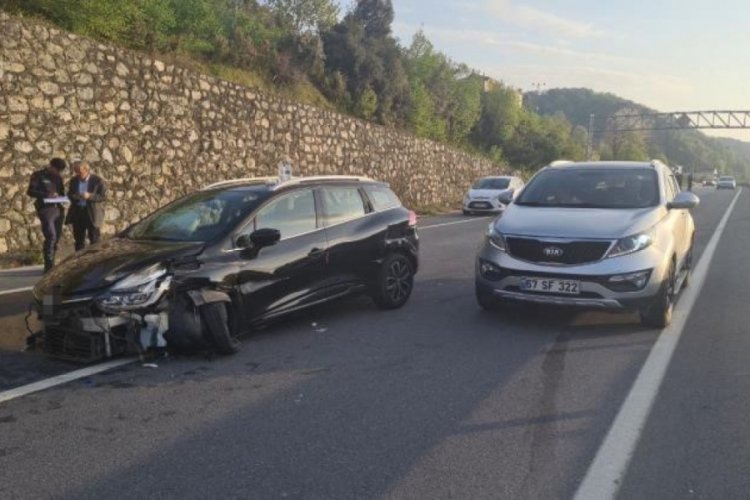 Zonguldak'ta trafik kazasında 4 kişi yaralandı