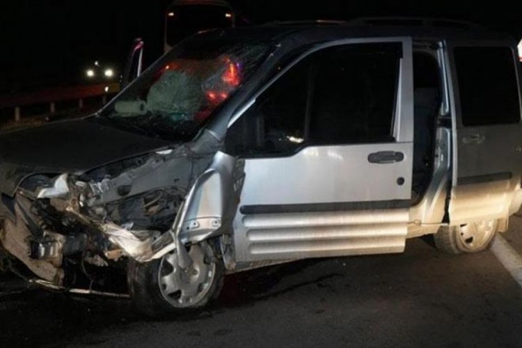 Kaza yapanlara yardım etmek isterken &ouml;ld&uuml;