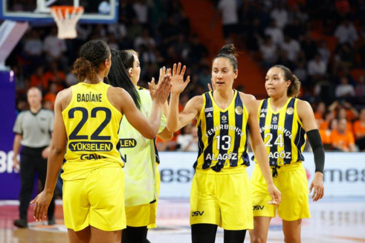 Fenerbah&ccedil;e Alag&ouml;z Holding finale y&uuml;kseldi
