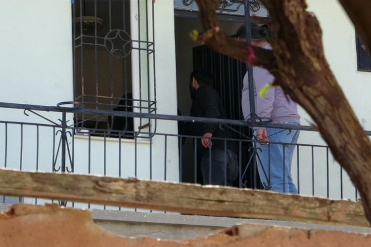 Malatya'da eski polis memuru ekipleri alarma ge&ccedil;irdi!