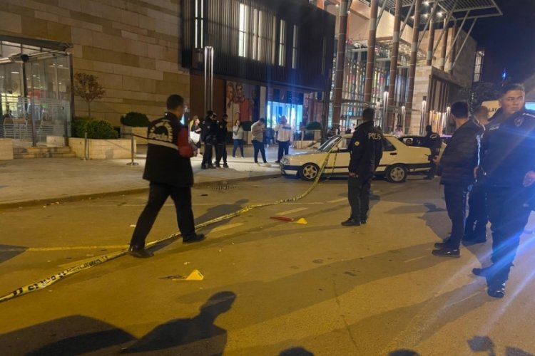 Kahramanmaraş'ta iki grup arasında silahlı ve bı&ccedil;aklı kavga &ccedil;ıktı!