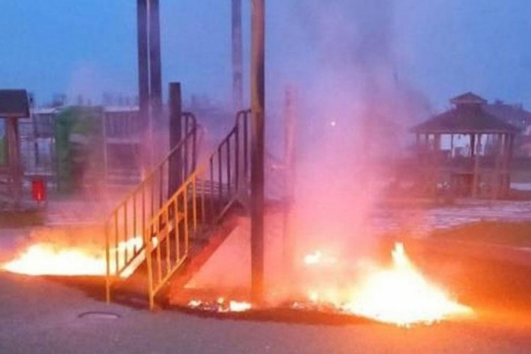 Bolu'da &ccedil;ocuk parkını kundaklayan gen&ccedil; yakalandı