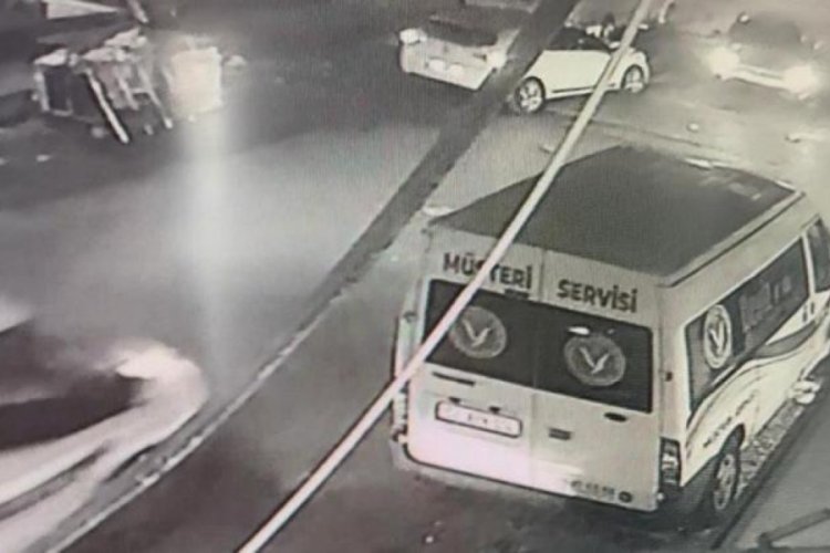 Kontağını a&ccedil;ık bıraktı, aracından ve 2 milyon lirasından oldu