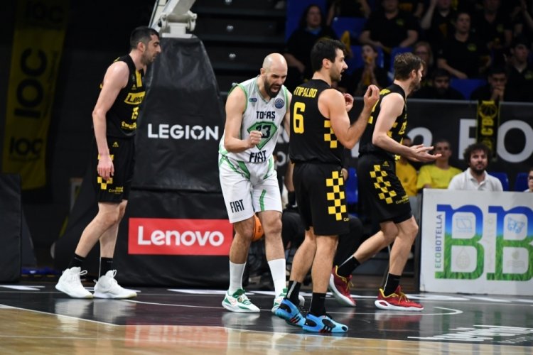 TOFAŞ Basketbol şampiyonlar liginde dörtlü final peşinde