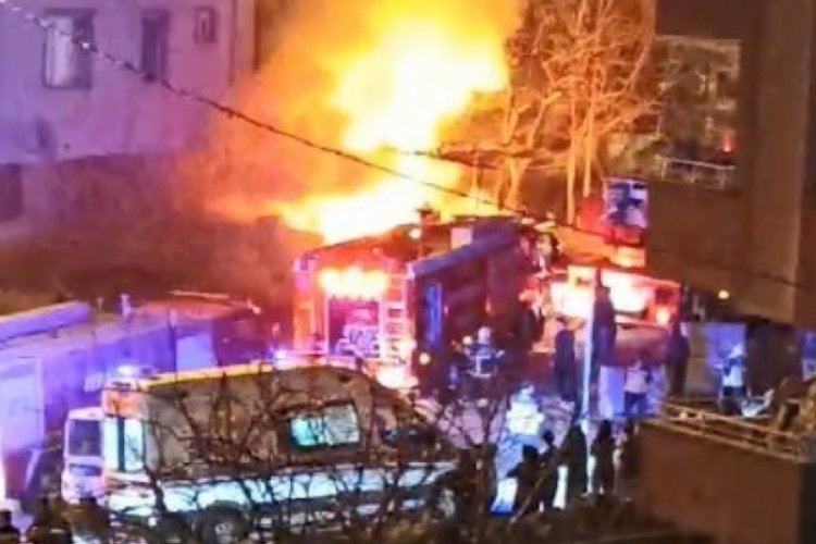 Ordu'da 3 katlı binada çıkan yangında 5 kişi hastaneye kaldırıldı