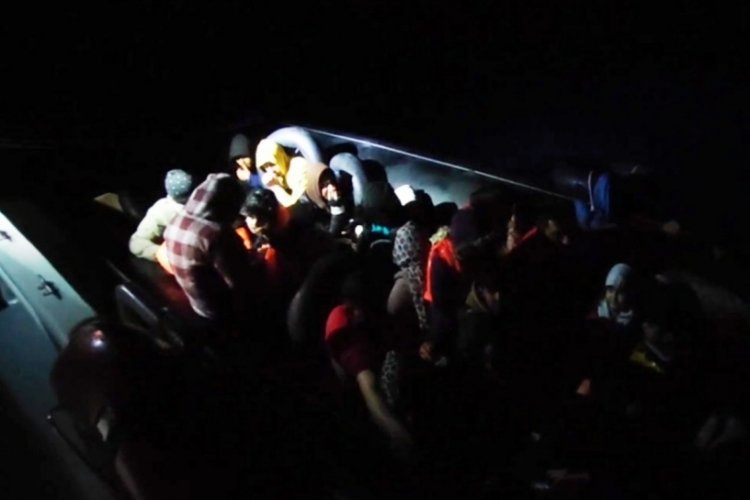 Çanakkale'de 29 kaçak göçmen yakalandı