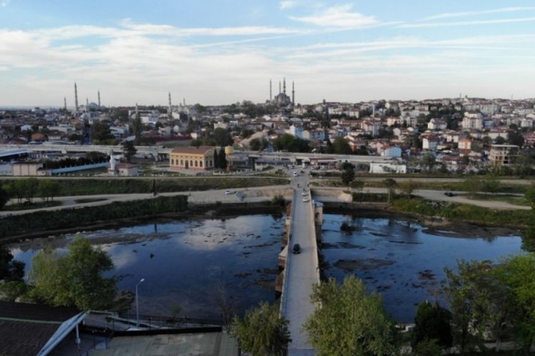 Edirne'de Tunca Nehri kuruma noktasına geldi