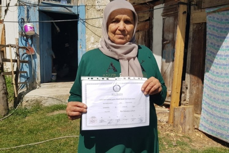 Karabük'te 17 seçmenli köyün yeni muhtarı kadın oldu