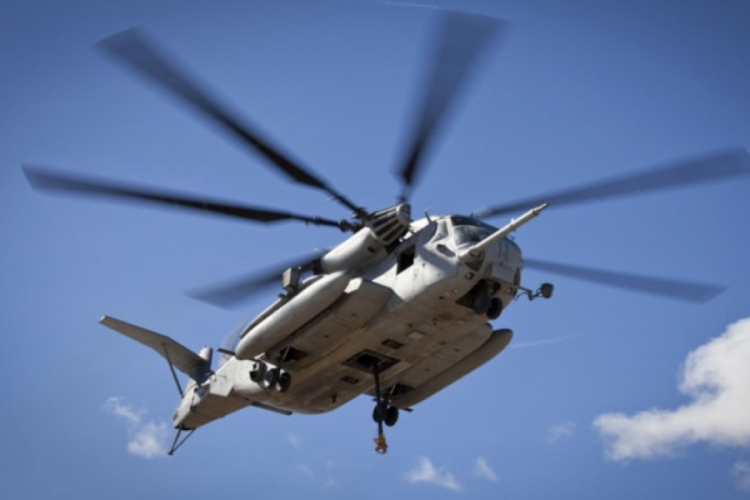 Japonya'da iki helikopter okyanusa düştü! 8 kişi kayıp